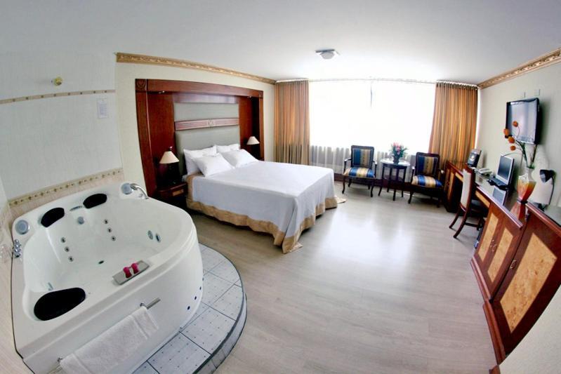 Hotel Oro Inn Лима Экстерьер фото