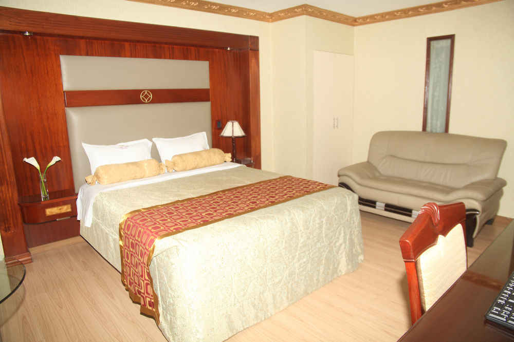 Hotel Oro Inn Лима Экстерьер фото