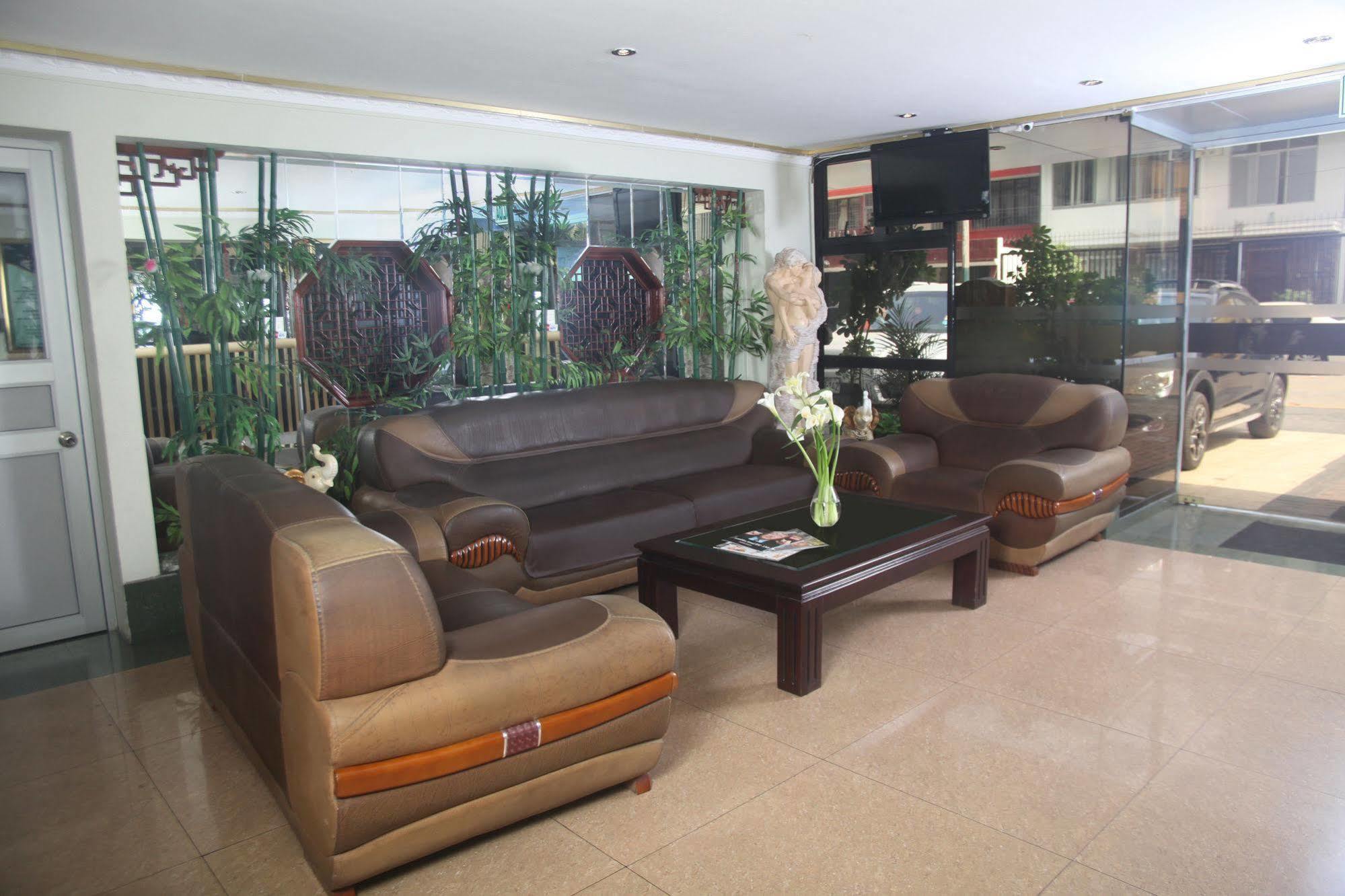 Hotel Oro Inn Лима Экстерьер фото